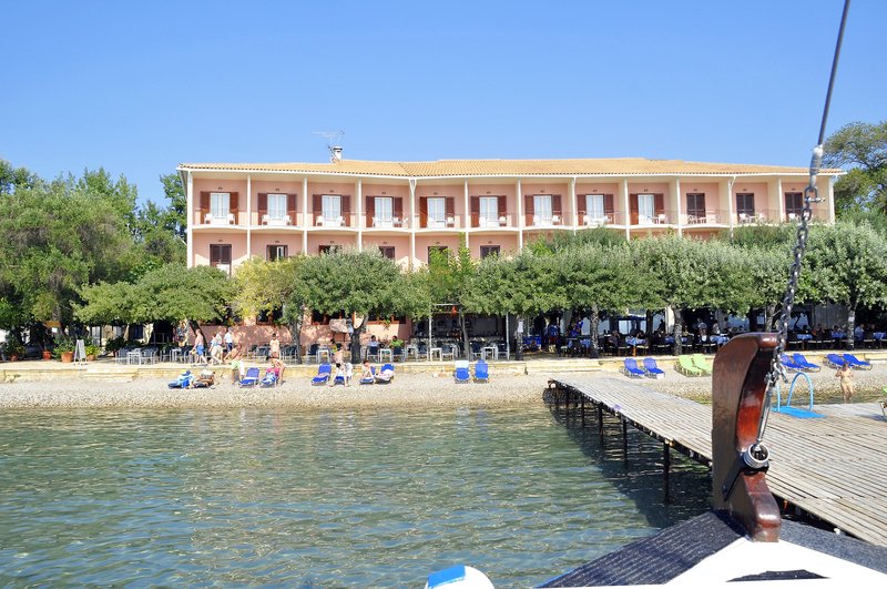 dassia beach