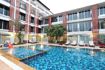 Paradise Hotel,Udon Thani>>Mak Khaeng,3.5 star