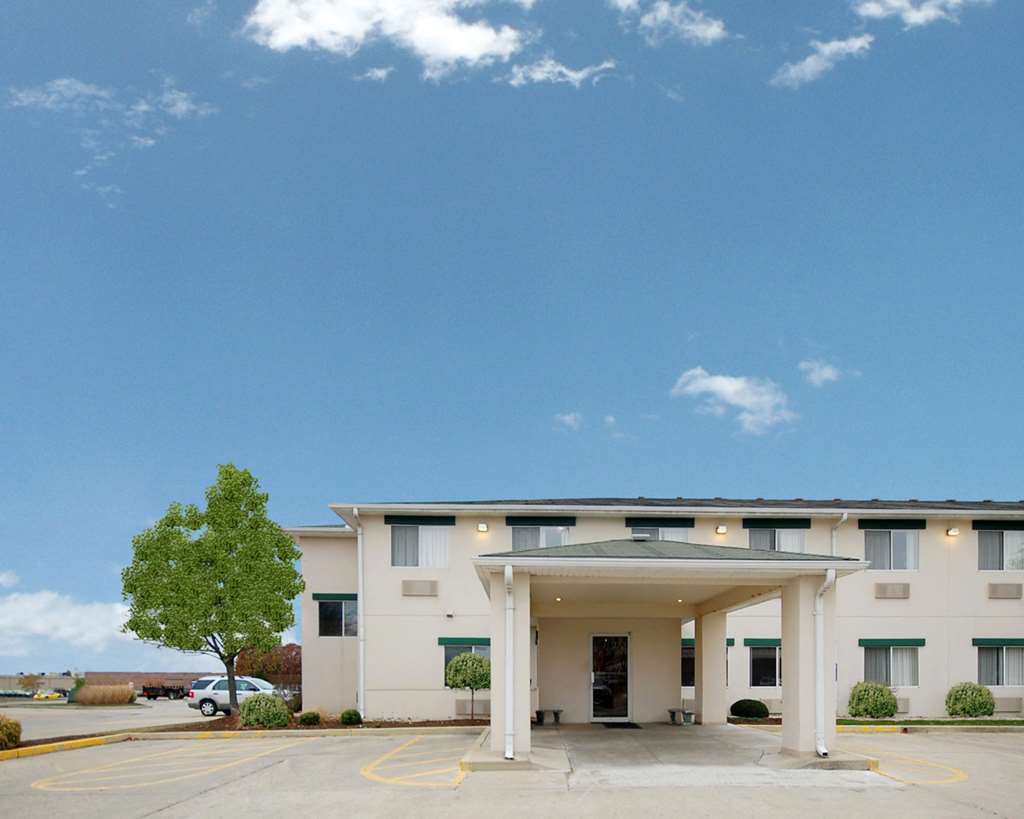 Quality Inn,Dayton>>Butler Township,3 star