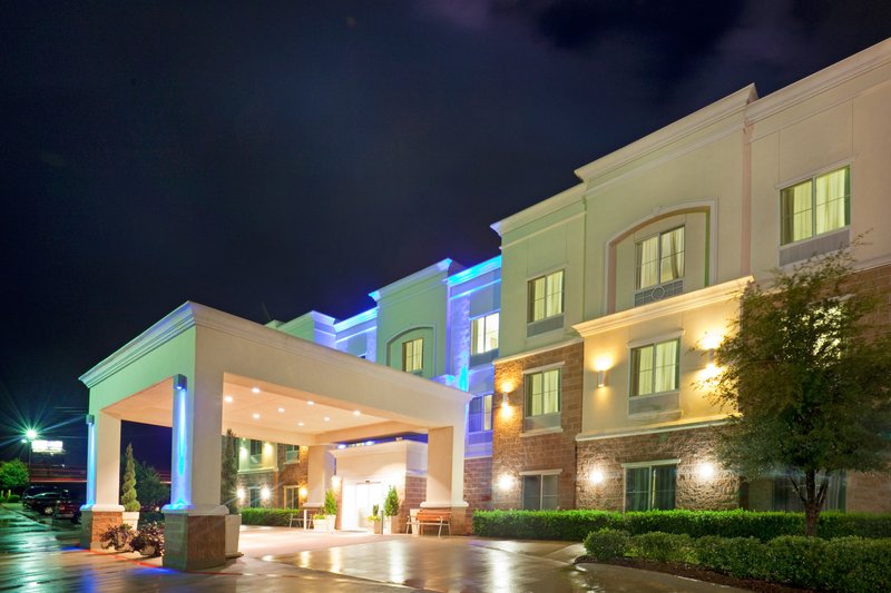 holiday inn express hotel and suites decatur by ihg