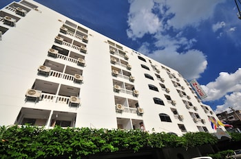 Nice Palace Hotel,Phaya Thai>>Bangkok,3 star