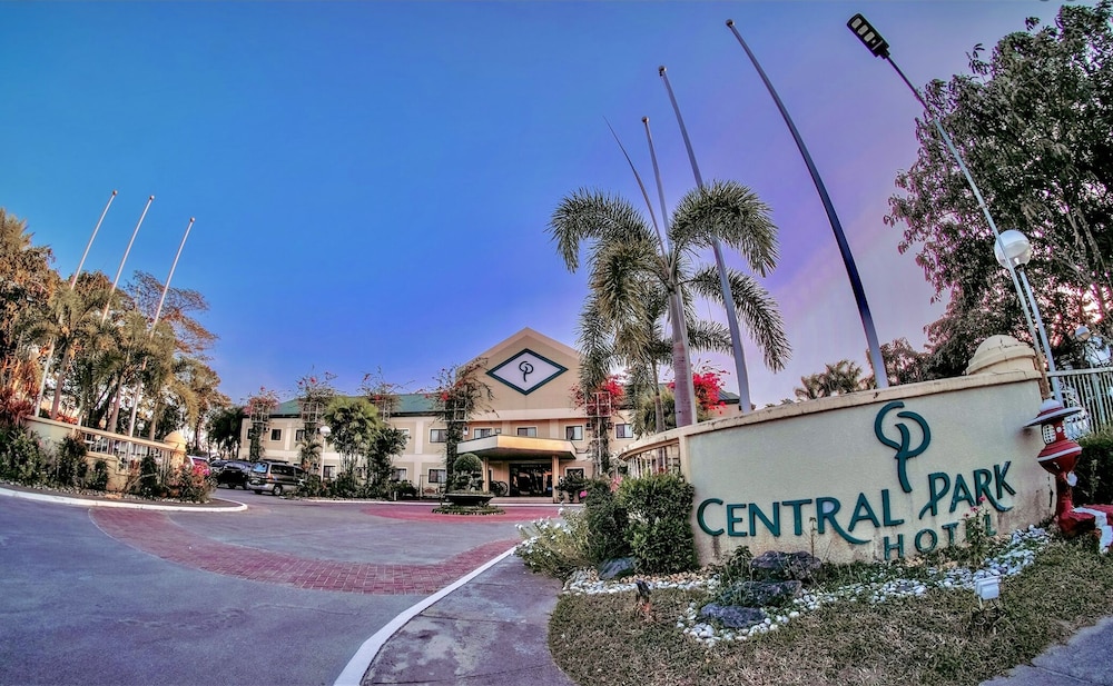 Luisita Central Park Hotel