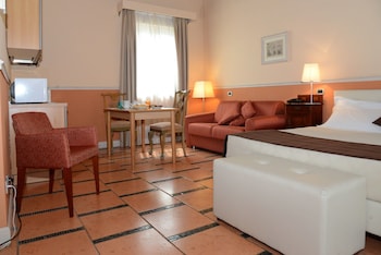 Hotel Ponte Di Rialto,In Crema,4 star