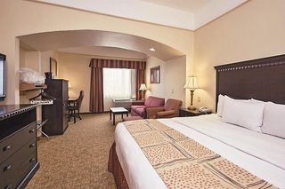 la quinta inn and suites by wyndham dumas