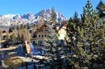 Hotel Serena,Cortina D'ampezzo>>Belluno,3 star