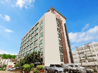 b2 bangkok srinakarin