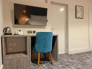 room-image