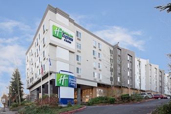 holiday inn express hotel and suites seatac by ihg