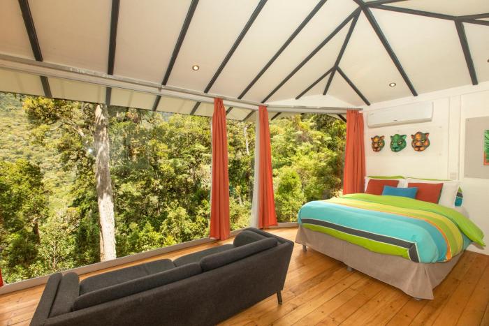 Dantica Cloud Forest Lodge,Orosi>>Copey,4 star