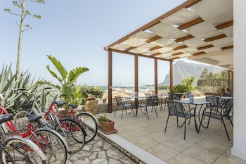 albergo auralba adults only