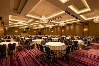 The Rich Hotel,Khok Kruat>>Khlong Yang,3 star