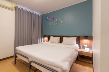 Intown Residence,Bangkok>>Bang Rak,3 star