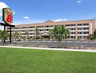 super 8 by wyndham fort myers