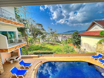 Sr Sea View Apartments,Patong Beach>>Patong,3 star