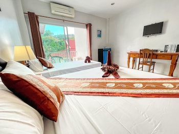 Sr Sea View Apartments,Patong Beach>>Patong,3 star