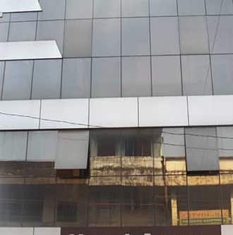 Amma Residency,Ernakulam>>Alwaye,1 star