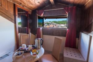 Hotel Conte Ruggero,Calabria>>Brognaturo,3 star