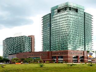 Hock Lee Hotel & Residences,Kampong Loba Kara>>Kuching,3 star