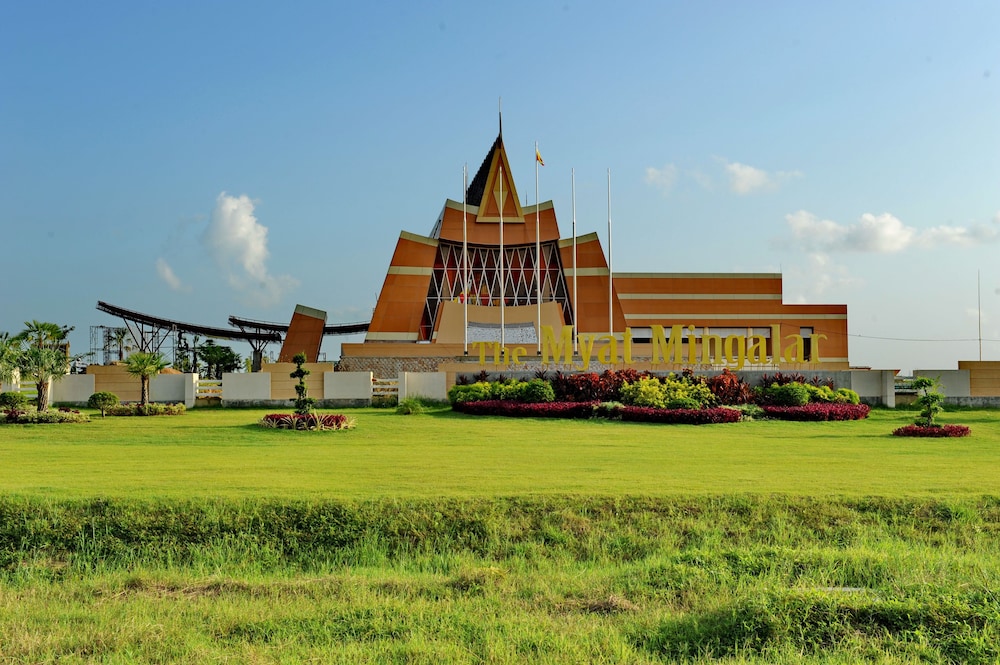 The Myat Mingalar Hotel,Naypyidaw>>Nay Pyi Taw,3.5 star