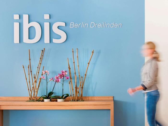 Ibis Berlin Dreilinden,Kleinmachnow>>Berlin,2 star