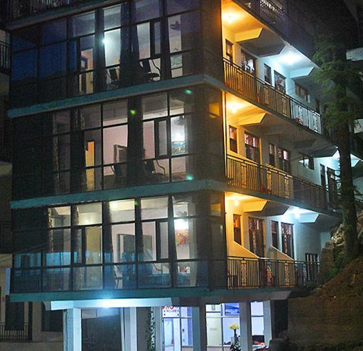 Kumar Residency,Dharamshala>>Bhagsu Nag,3 star