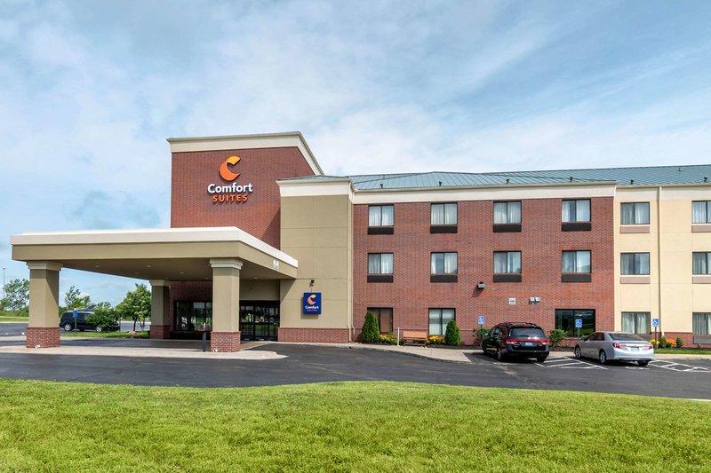 comfort suites speedway kansas city