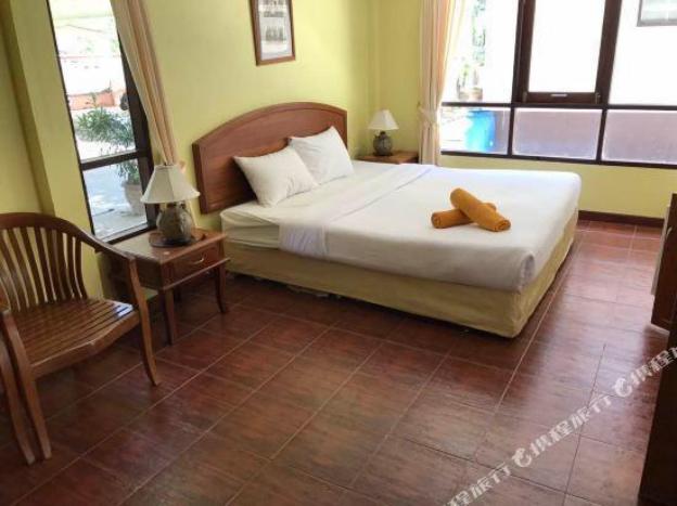 Chaam Villa Sun Hotel,Hua Hin>>Cha-Am,3 star