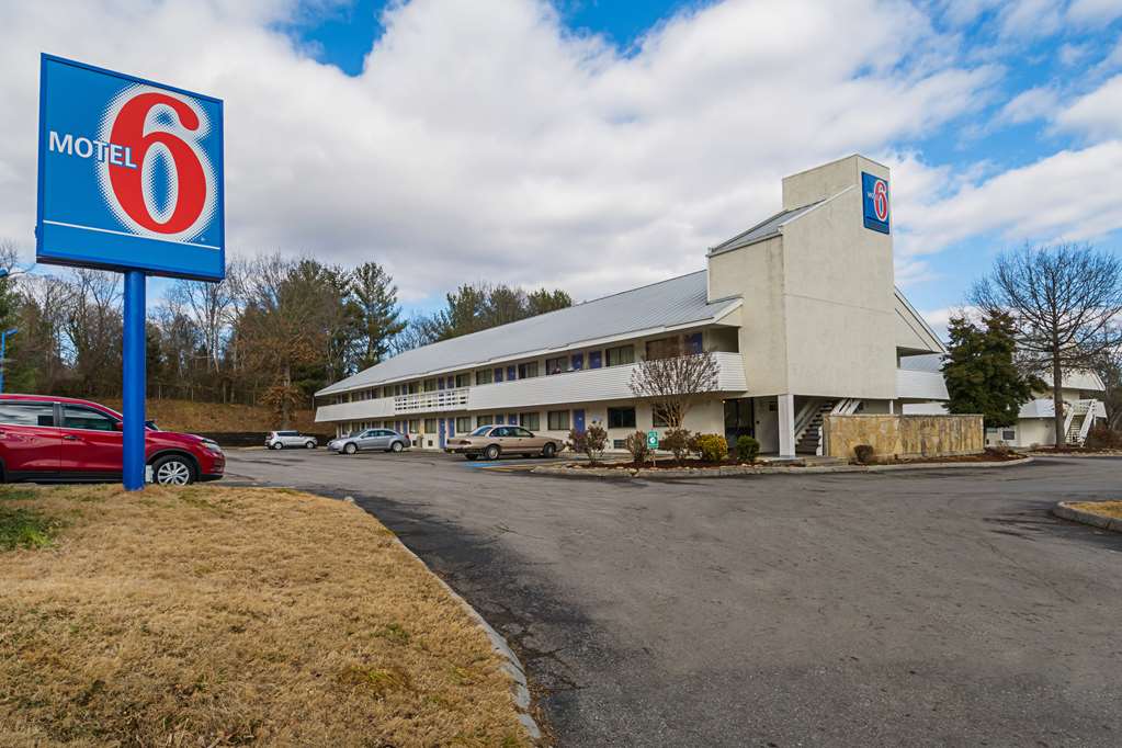 Motel 6 Knoxville, Tn - North,Marion County>>Knoxville,2 star