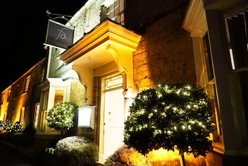 Feversham Arms Hotel & Verbena Spa,Helmsley>>Goathland,4 star