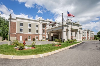 hampton inn and suites berkshires lenox