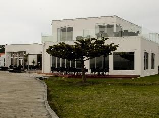 east pier hotel
