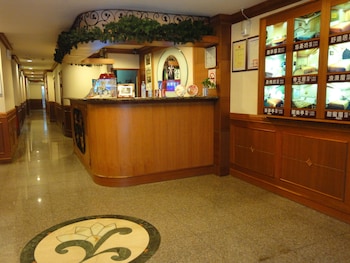taoyuan hua yue hotel