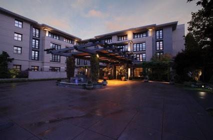 Bellevue Club Hotel