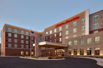 hampton inn and suites rosemont chicago ohare