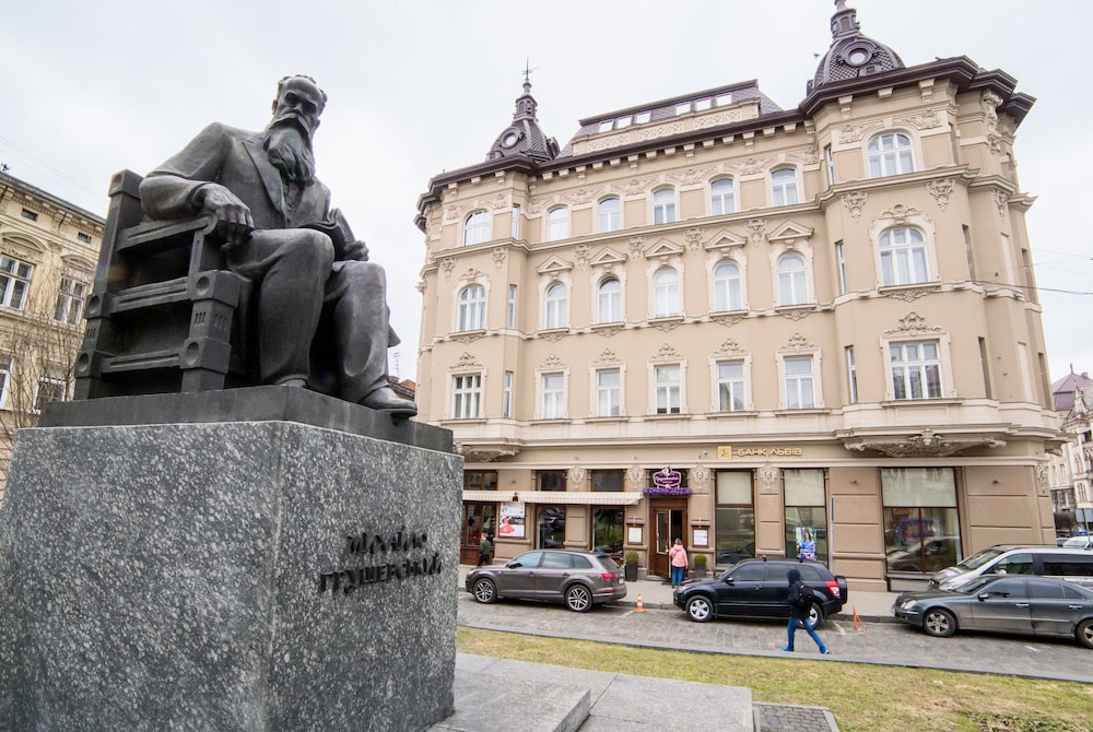 Modern Art Hotel,Lviv Oblast>>Lviv,3 star