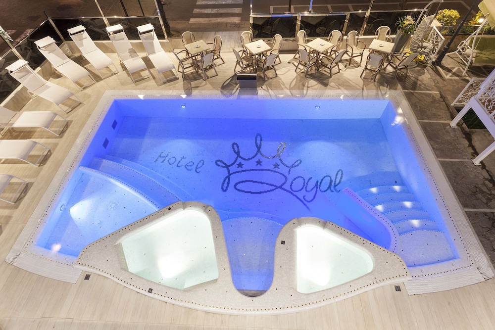 royal boutique hotel
