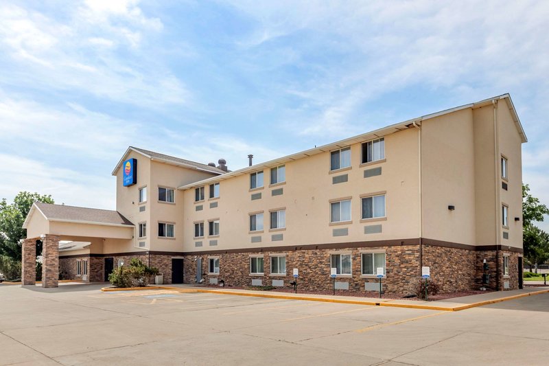 Comfort Inn & Suites Greeley,Greeley>>Evans,2.5 star