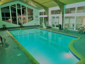 stargazer inn and suites