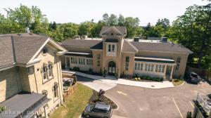 The Puddicombe House,Kitchener>>Cambridge,4 star