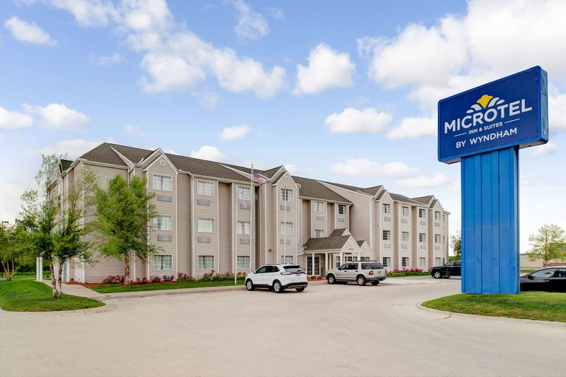 microtel inn and suites by wyndham bellevue omaha