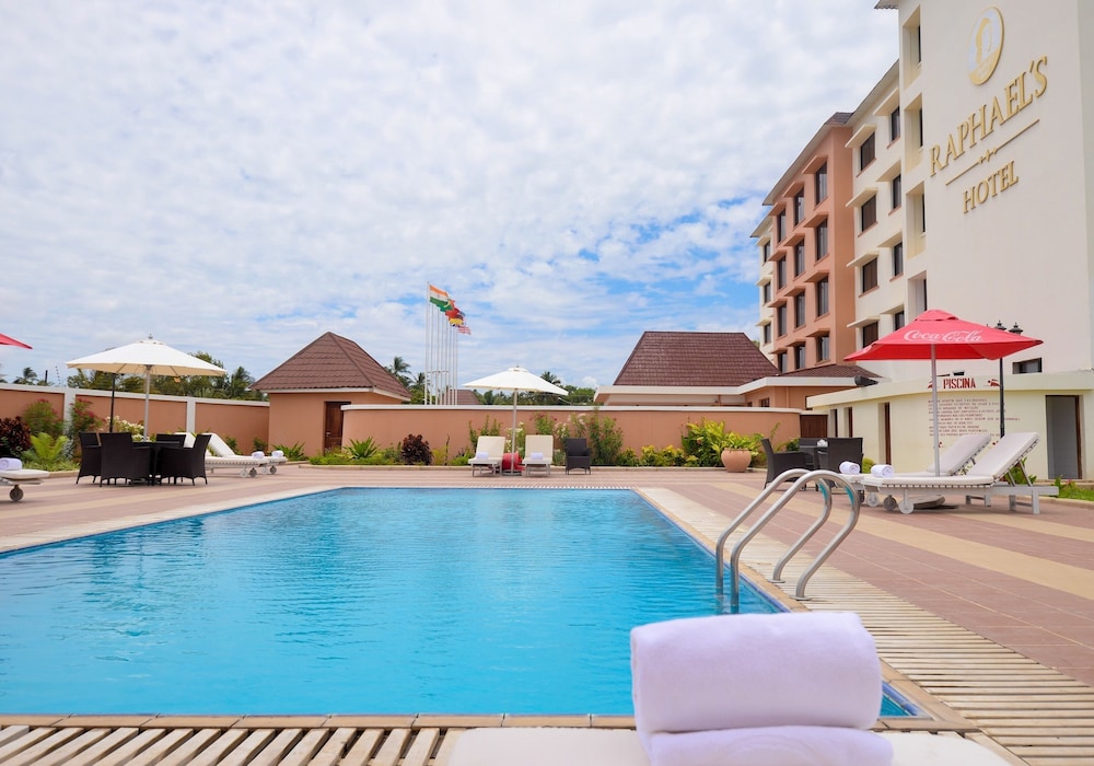 Raphael's Hotel,Mecufi>>Chuiba,4 star