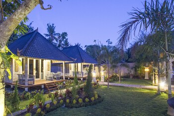The Palm Grove - Chse Certified,Kuta>>Bali,3.5 star