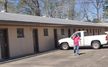Hollywood Motel,United States Of America>>Crossett,2.5 star