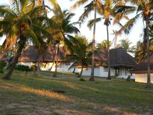 Blue Moon Beach Holiday Resort,Jangamo>>Inhambane,3 star