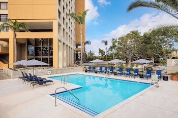 hotel fera anaheim a doubletree by hilton