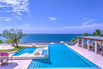 las verandas hotel and villas