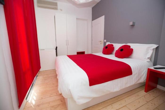 hotel rimini tirana