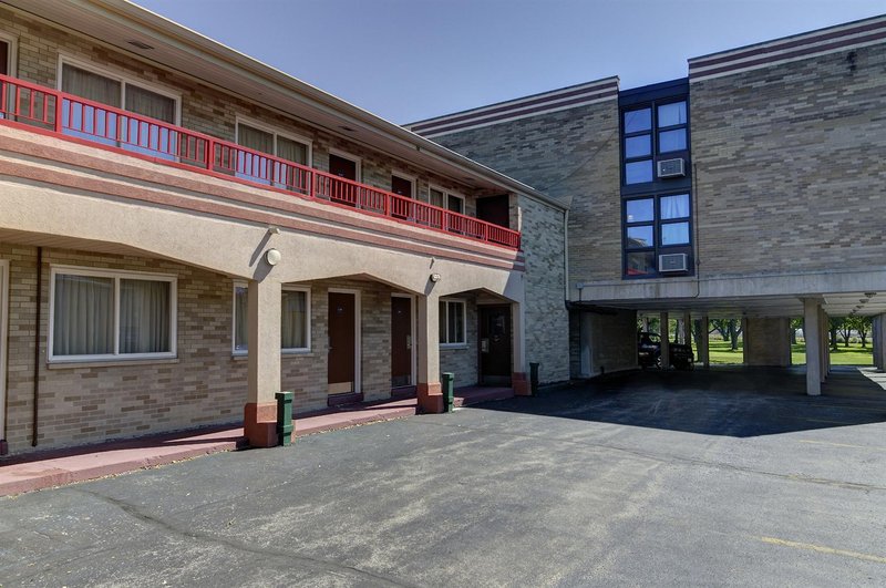 Fairbridge Inn Express, Barrington,In Barrington,2 star