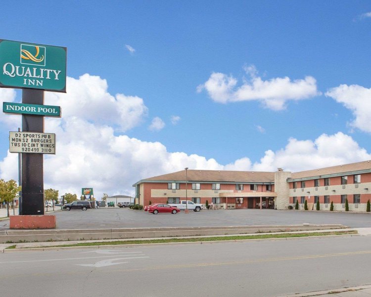 quality inn stadium area