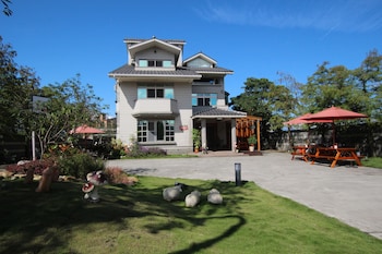 pine villa homestay